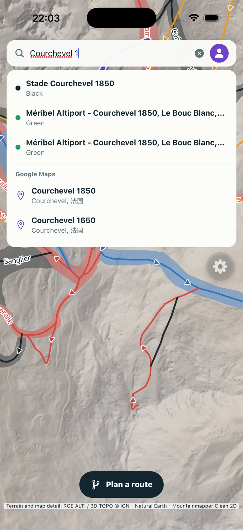 Search results and coloured pistes with directional arrows on the map